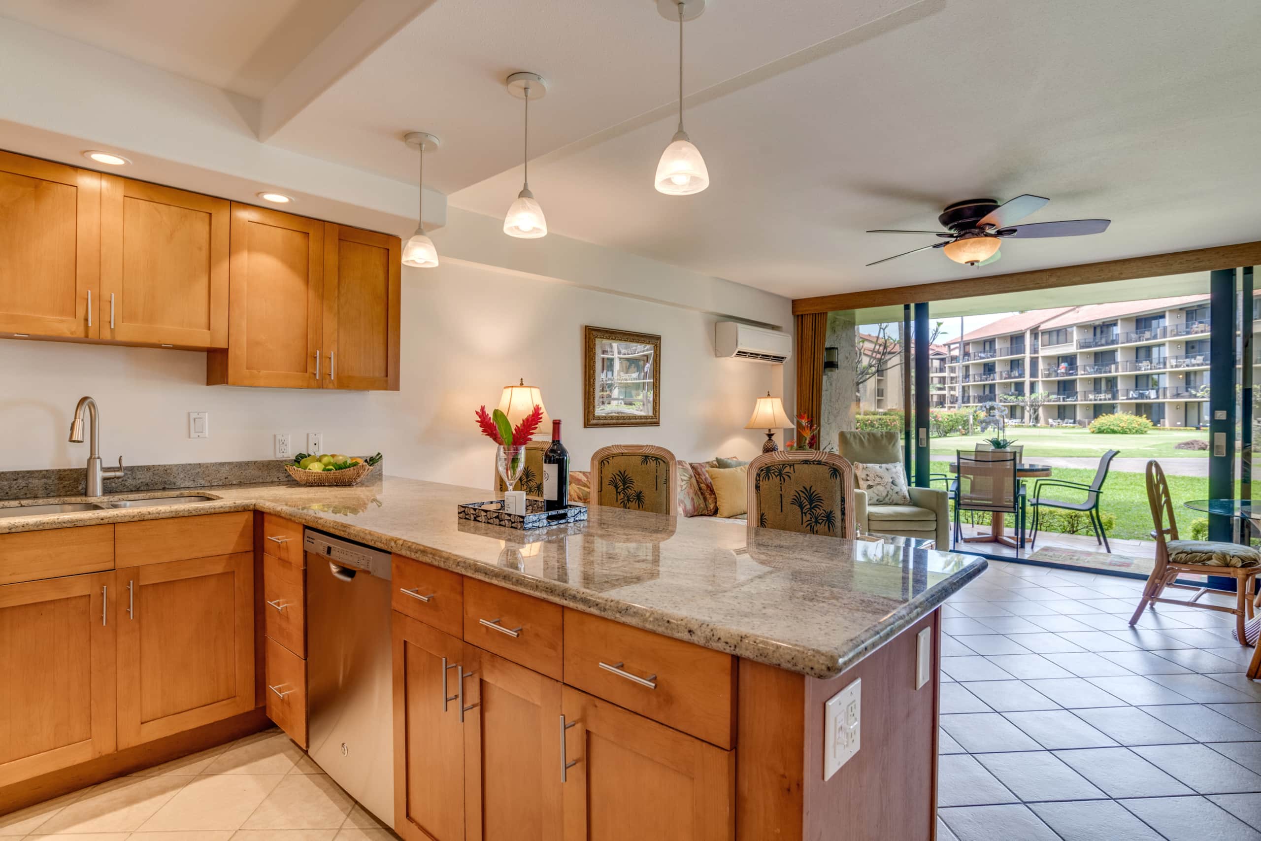 Place to stay in Lahaina · ★5.0 · 1 bedroom · 2 beds · 1 bath - Image 7