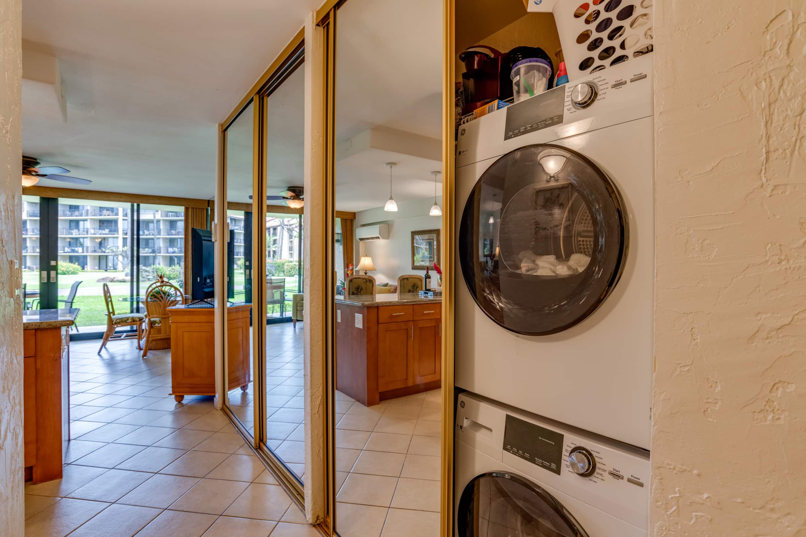 Place to stay in Lahaina · ★5.0 · 1 bedroom · 2 beds · 1 bath - Image 10
