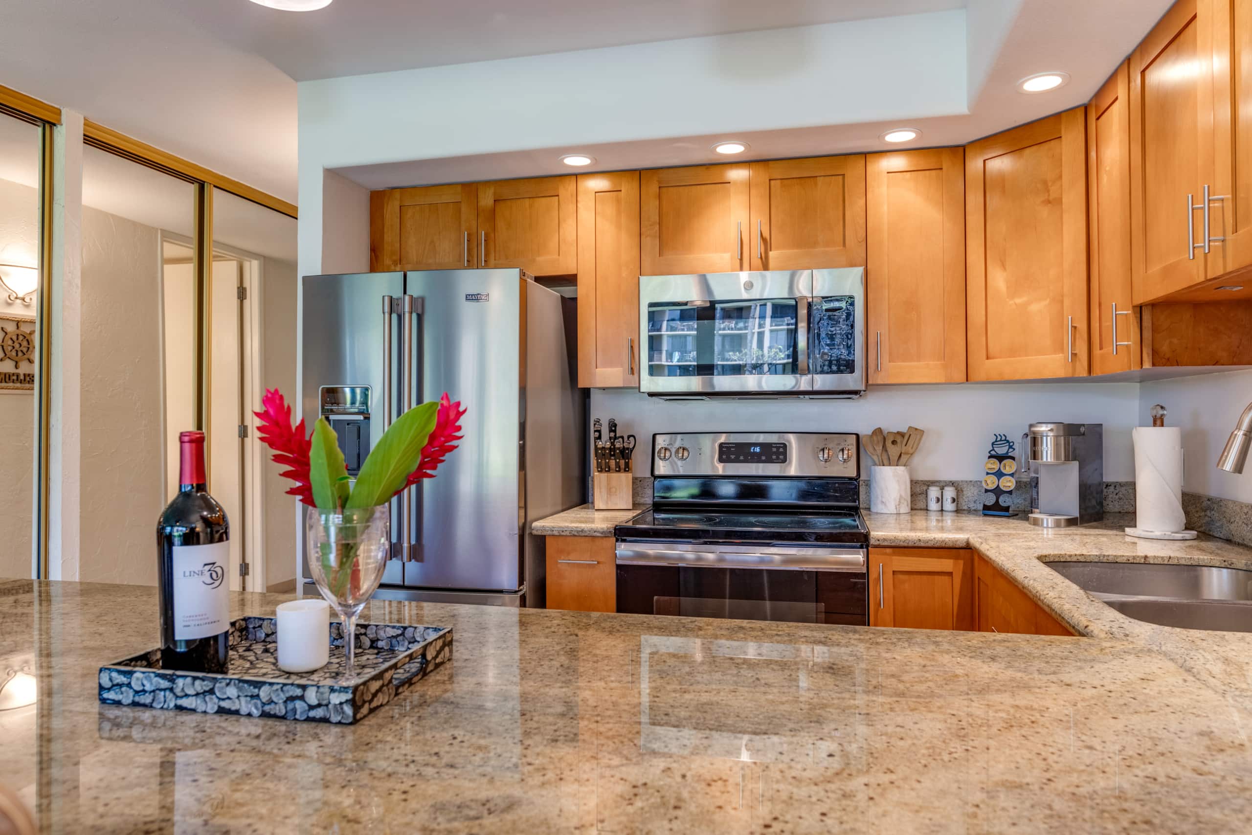 Place to stay in Lahaina · ★5.0 · 1 bedroom · 2 beds · 1 bath - Image 9