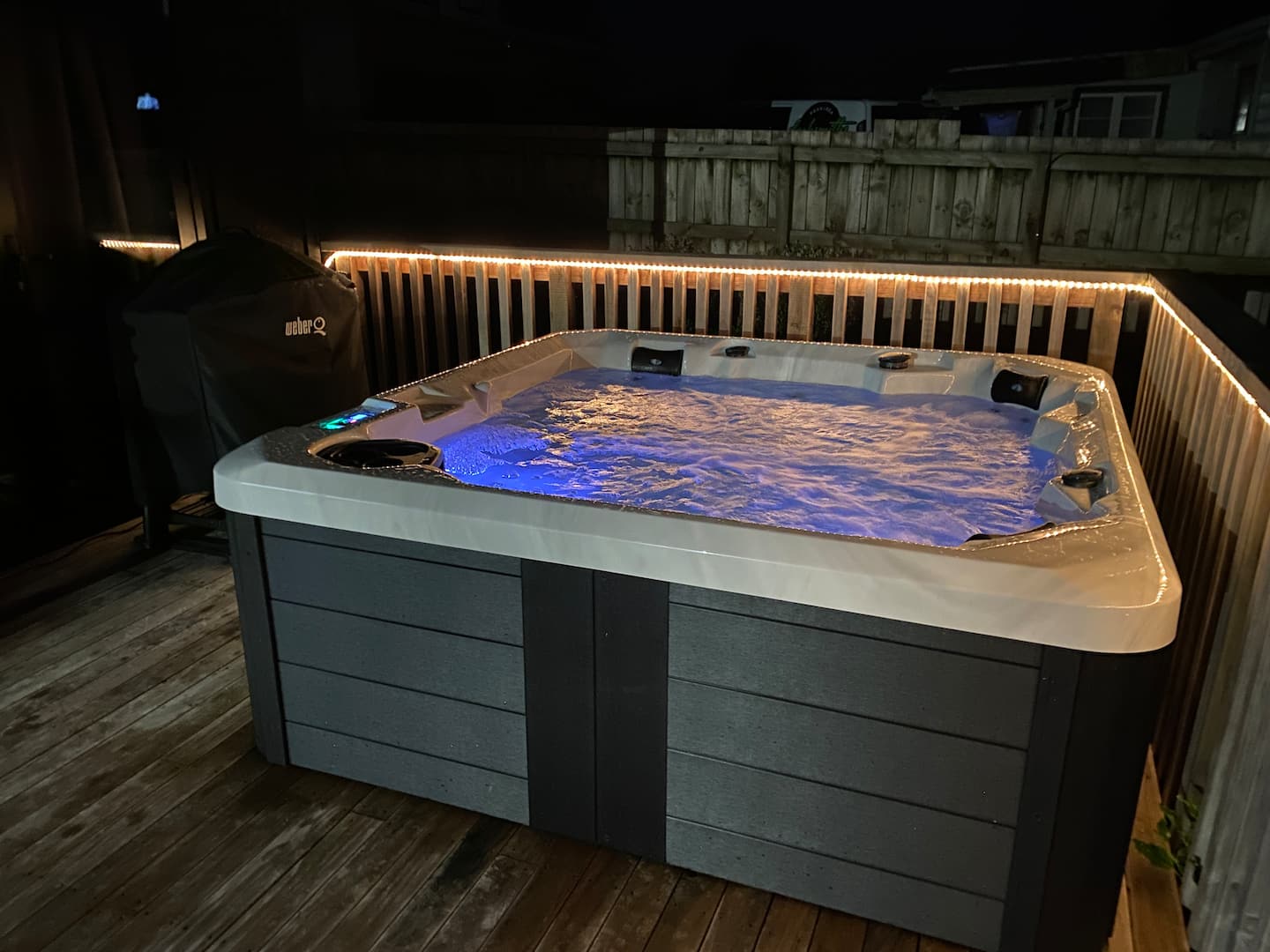 Beautiful Home In Mangakino With Hot Tub 4