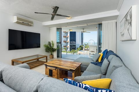 Top performing Airbnb: Cairns 3-Bedroom Oasis Full 3 Bed Room Apartment in Cairns City
