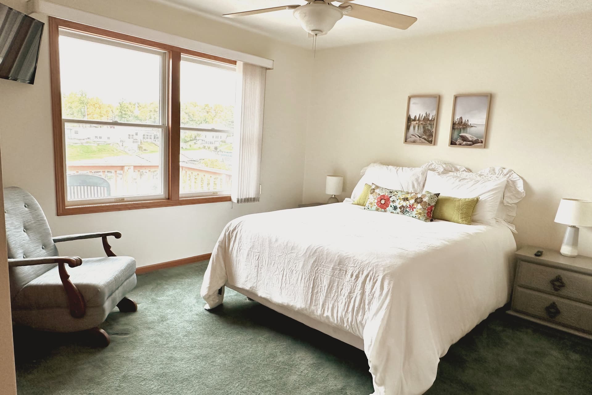 Dreaming of Musky @Webster Lake, waterfront rental