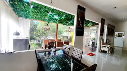 Villa Chacha (4 kmr AC) @ Macarena Megamendung