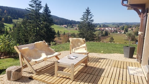 Health-Happiness Chalet Apartment