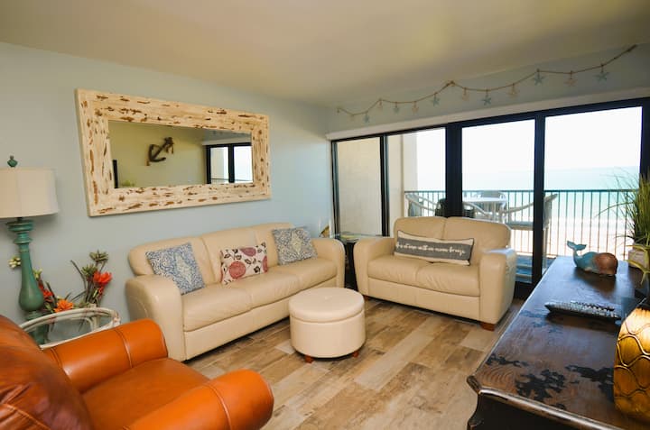 Beachfront Beauty!  2/2 Sleeps 8 Ov 1005 - South Padre Island
