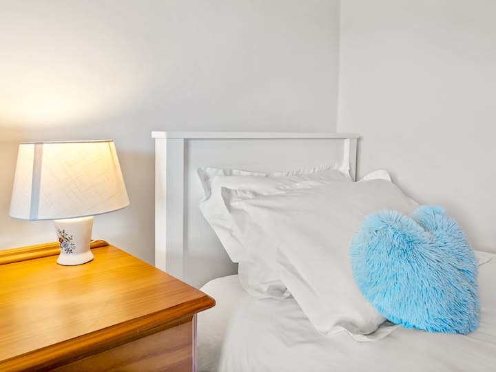 საძინებელი 3