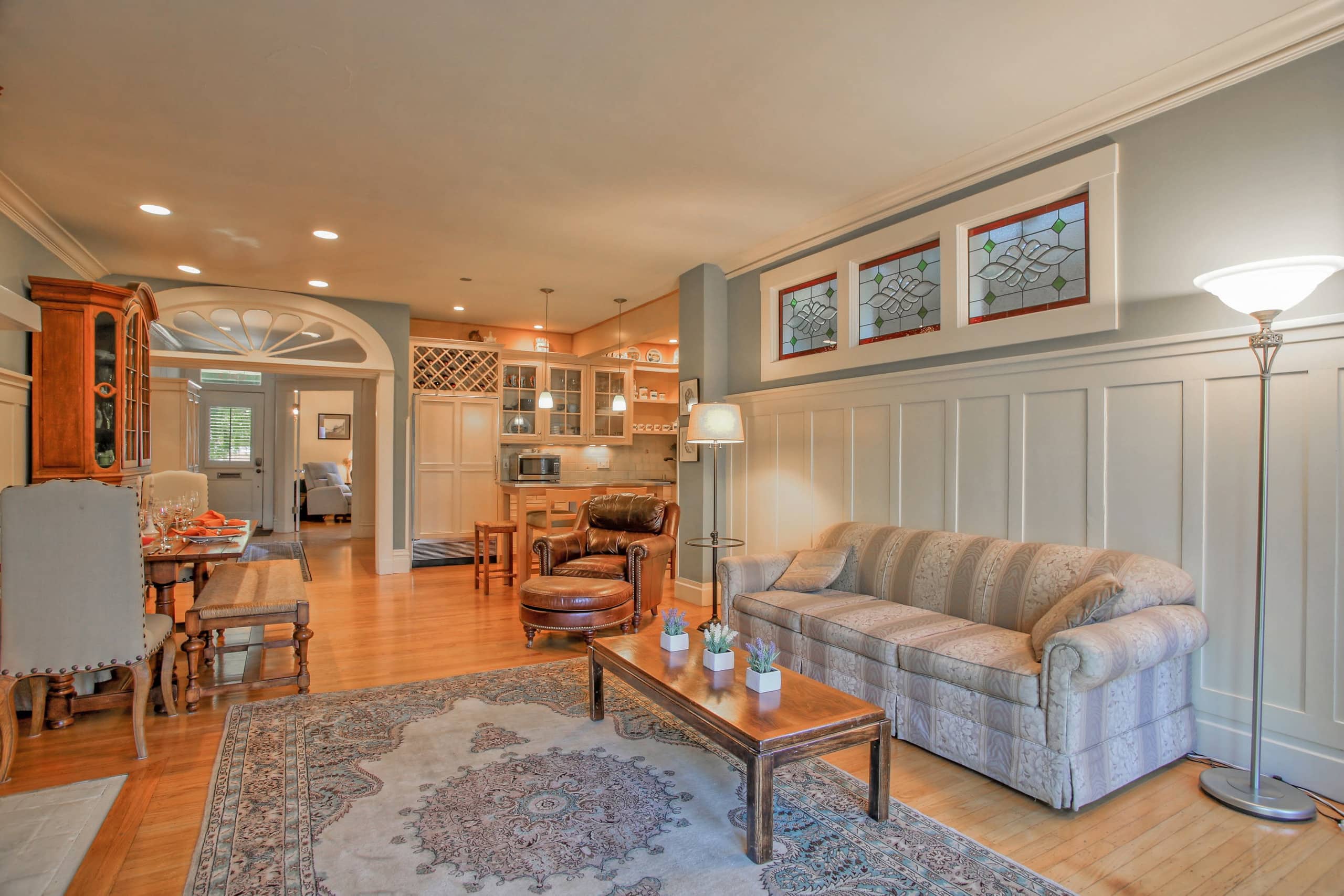 Home in San Francisco · ★5.0 · 5 bedrooms · 3.5 baths - Image 4