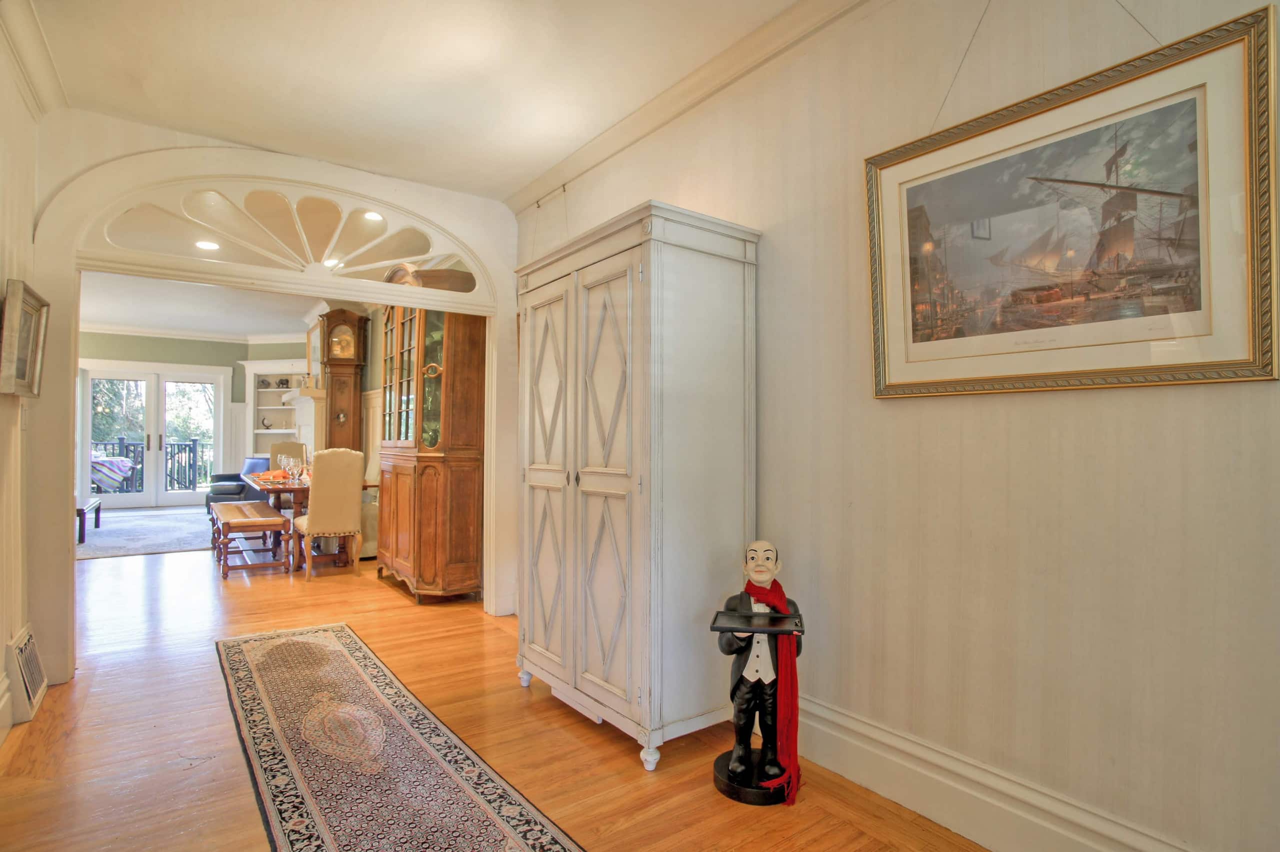 Home in San Francisco · ★5.0 · 5 bedrooms · 3.5 baths - Image 25