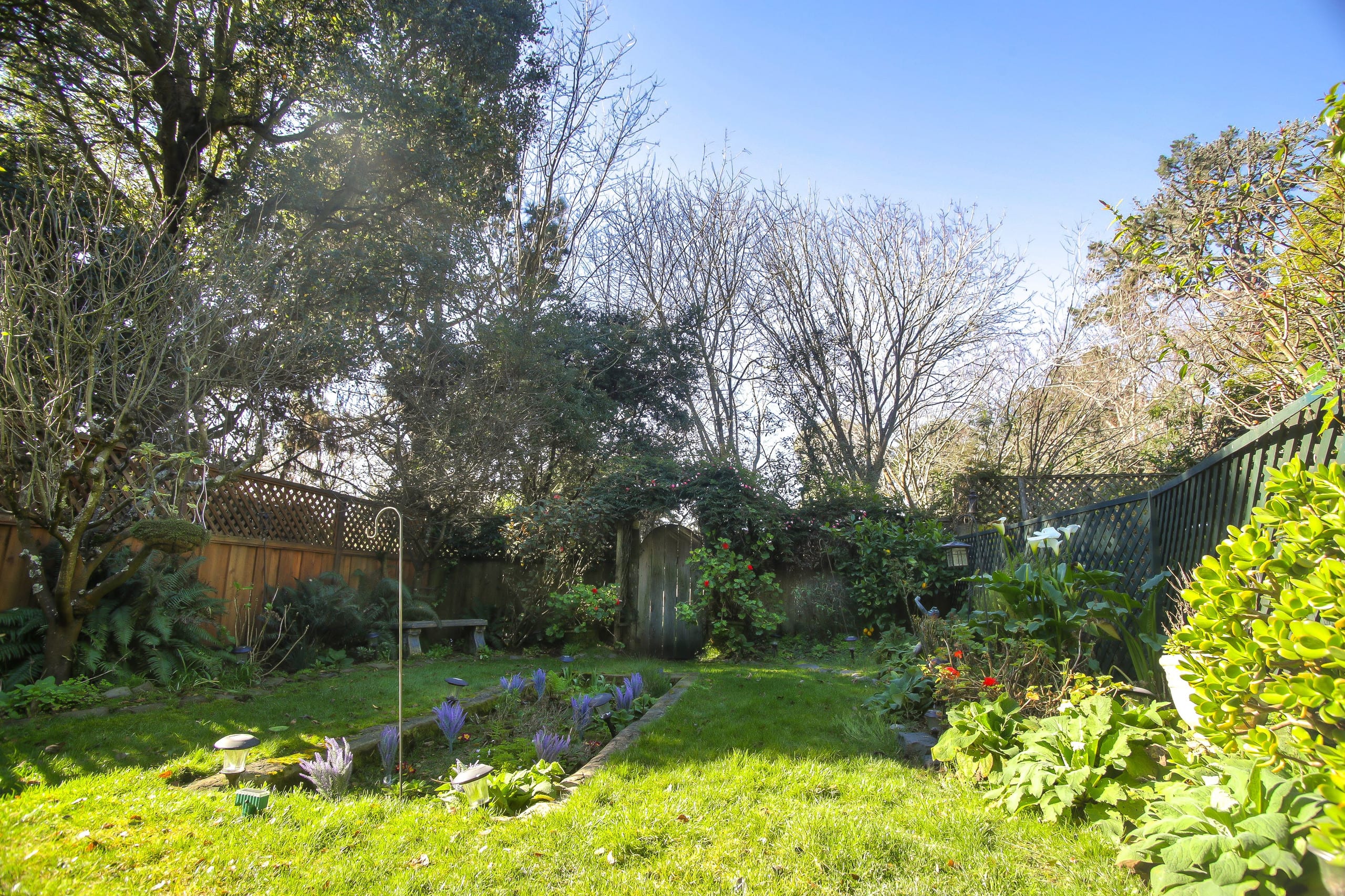 Home in San Francisco · ★5.0 · 5 bedrooms · 3.5 baths - Image 22