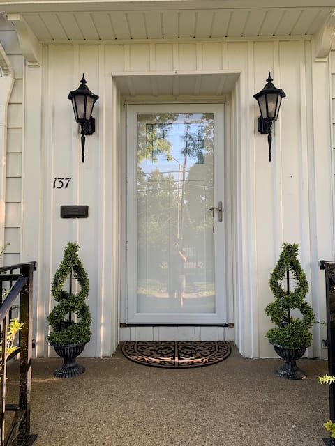 The Chelsea of Medina | Walk to Historic Square