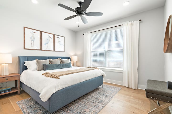 Este es el dormitorio principal del Blue Retreat.