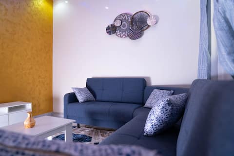 Meublé Kassumay, INNA