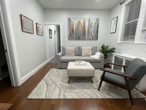 Modern 3 Beds Apt. Close to NYC