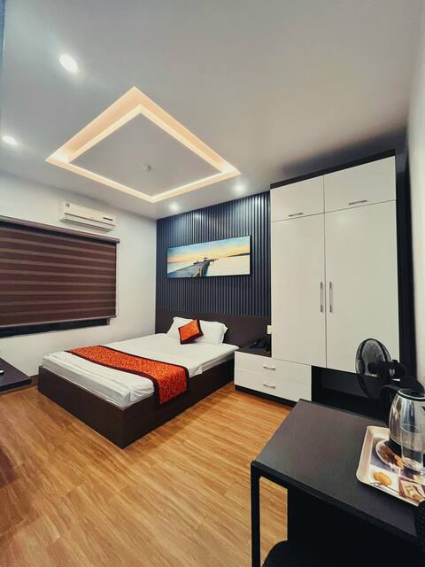 Duc Tuan Hotel (single room)