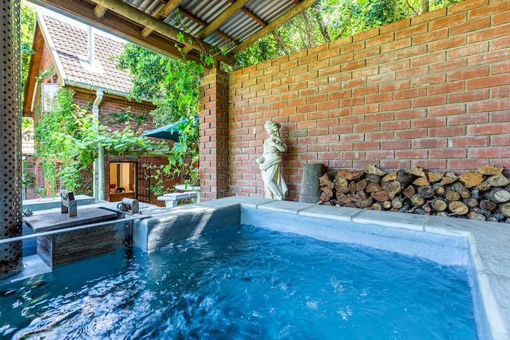 Cape Town Hotel Vacation Rentals Western Cape South Africa Airbnb cape-town-hotel-vacation-rentals-western-cape-south-africa-airbnb