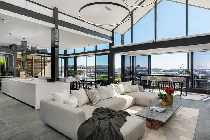 Penthouse 601 Dovenby – Luminous. Iconic. Unique. gallery image 3