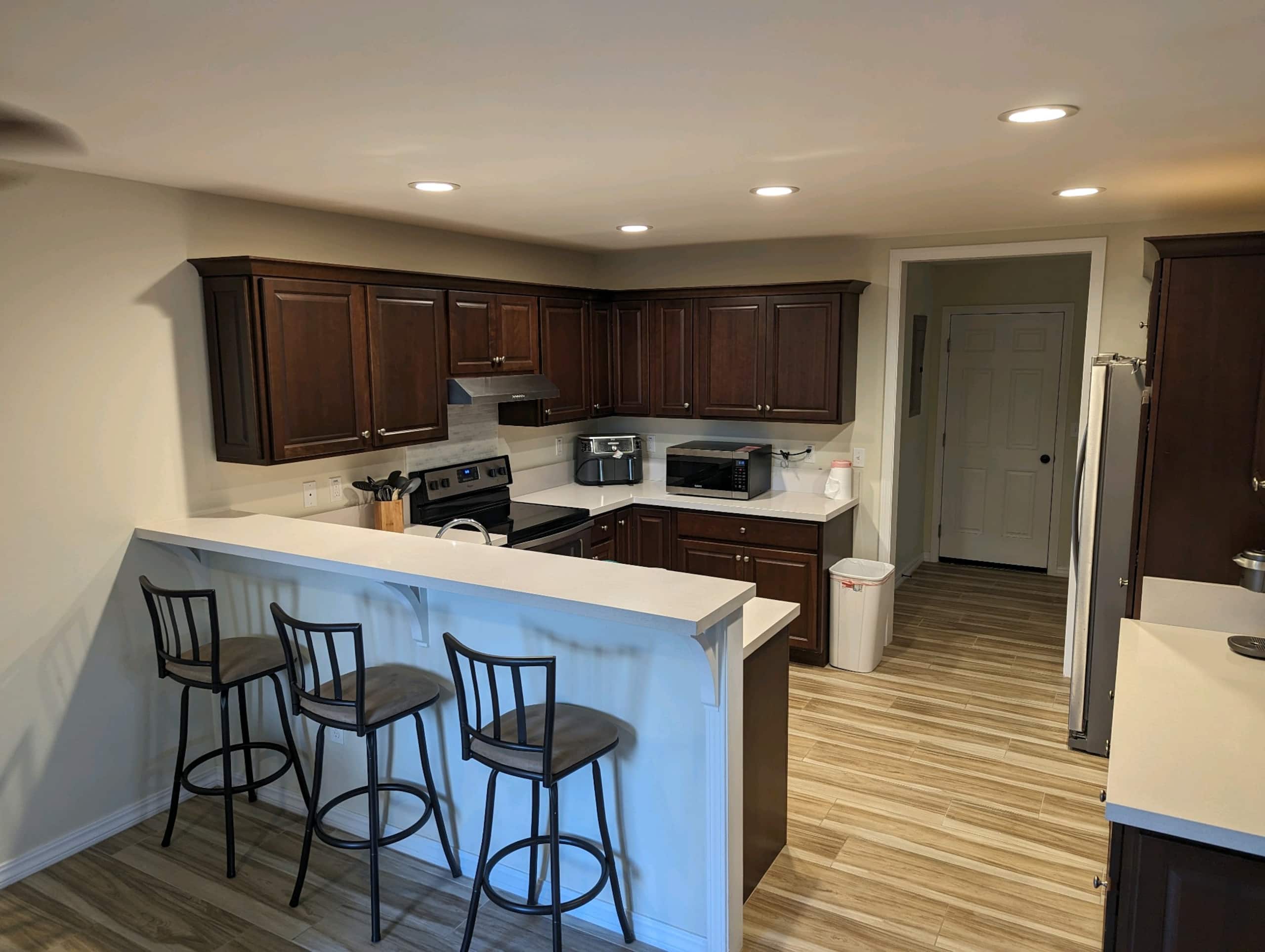Townhouse in Hilo · ★5.0 · 3 bedrooms · 6 beds · 2.5 private baths - Image 5