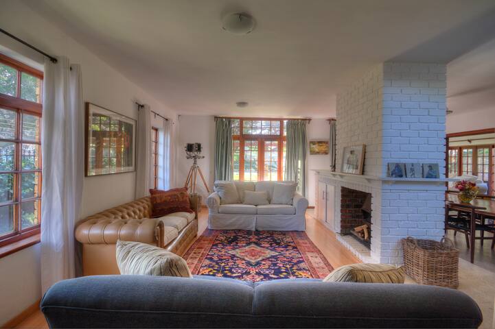 Perfect Summer House gallery image 2