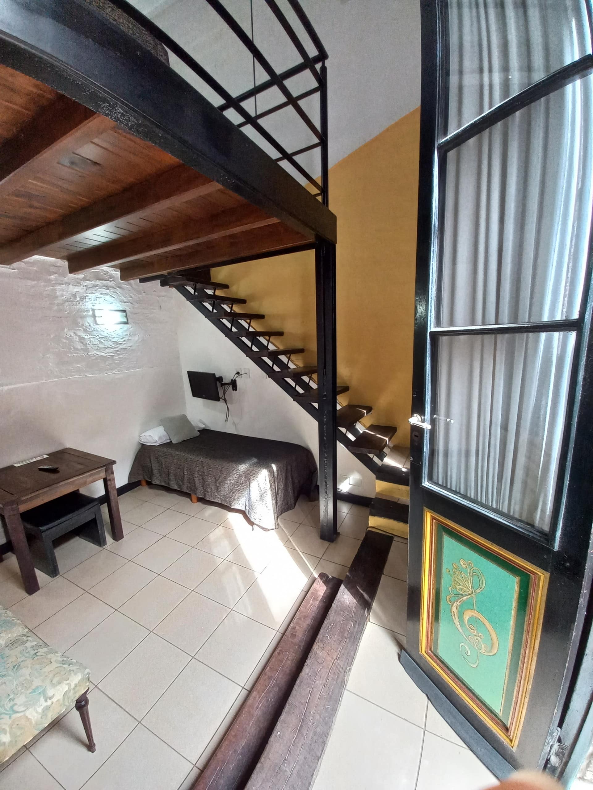 Apartment 4