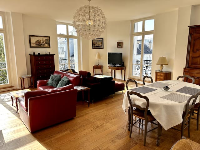 Monsieur Le Concierge managed Airbnb listing 3