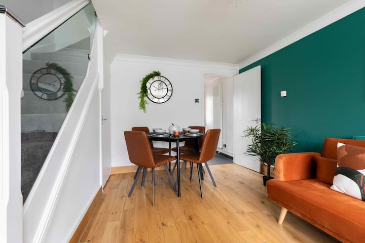 Lovely 2bed House In Orsett With 2 Parking Spaces - Thurrock