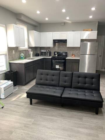 #3 Renner 3Bdroom & 2Bathroom gallery image 2