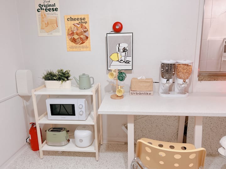 3 Min Walk To Subway Cozy, Comfortable Room - 평촌동