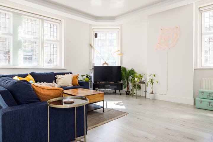 Luxury Central Soho Retreat gallery image 2