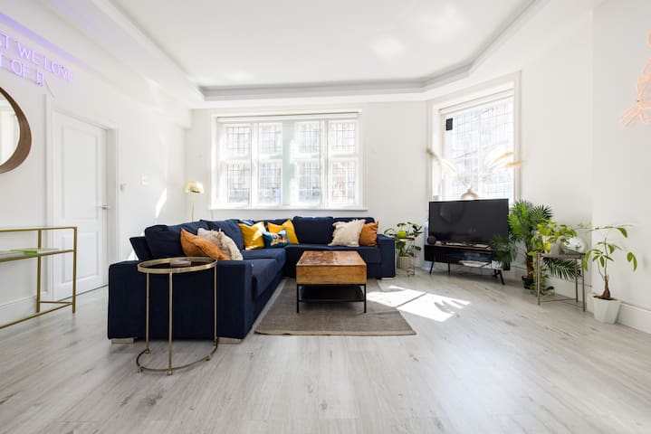 Luxury Central Soho Retreat