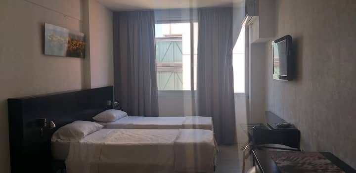 Квартира-студия в Almagro с бассейном и спортзалом