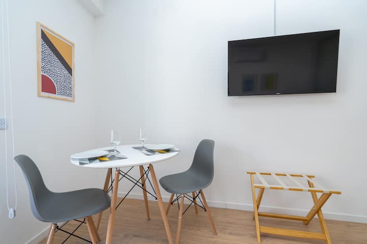 New studio apartment near UP in Recoleta