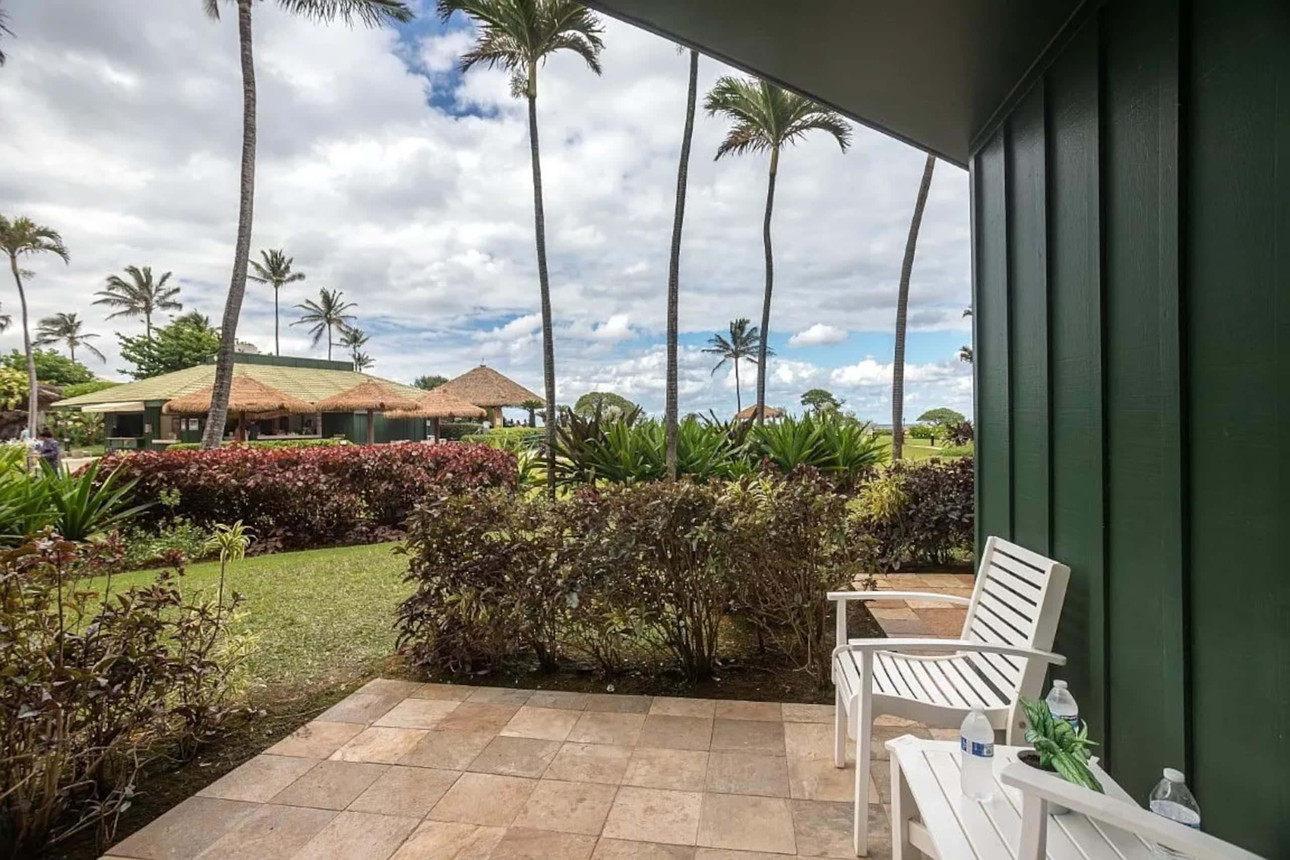 Condo in Lihue · ★4.82 · Studio · 2 beds · 1 shared bath - Image 16