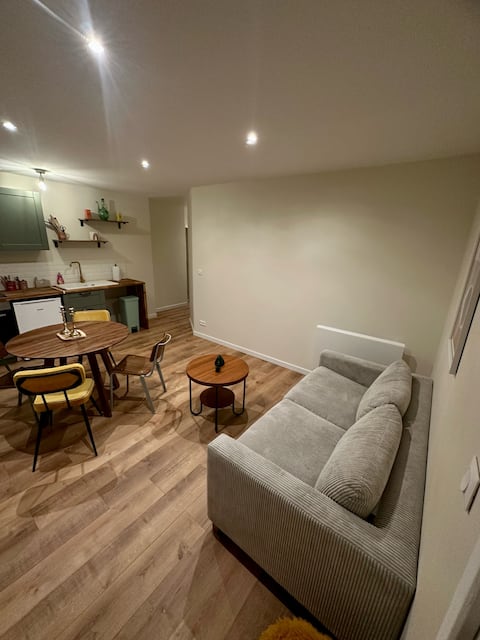 Successful Airbnb property: In the heart of the Walled City in Boulogne Sur Mer