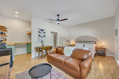Studio with Kitchenette