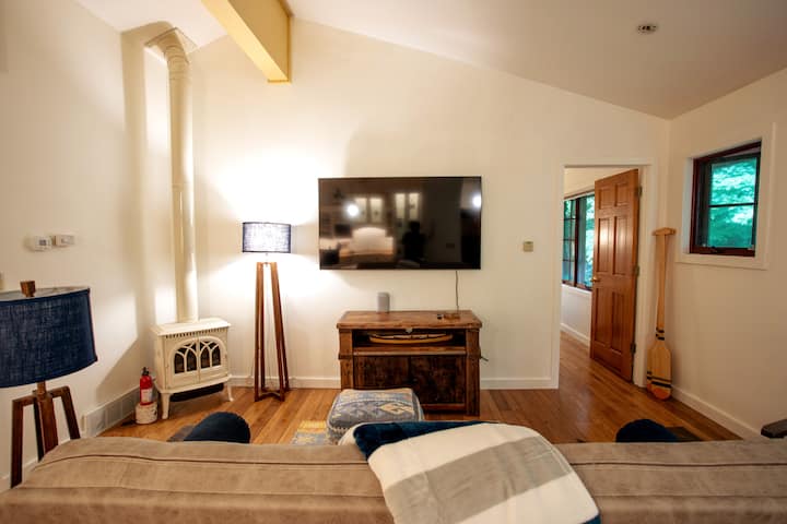 Cast Iron Guest House Common Area
