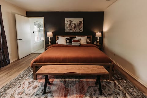 Lake Fork Stay Near Canton & Top Quilt Retreat