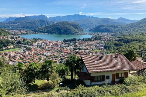 Villa with a Lake Lugano view