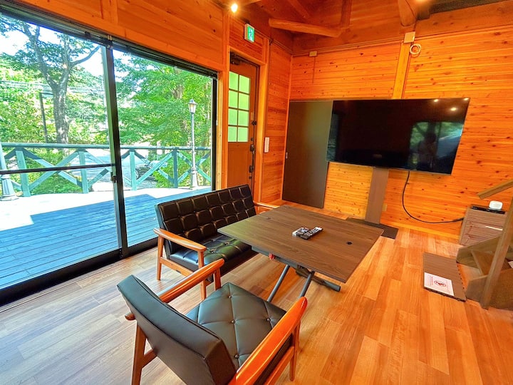 Cafe-inspired house in Nasu