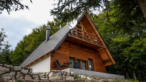 Stunning Durmitor Mountain Retreat