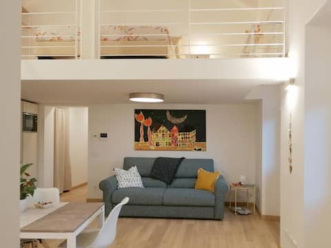 Annuncio Airbnb popolare: A casa della Tata, Como city center. a Como