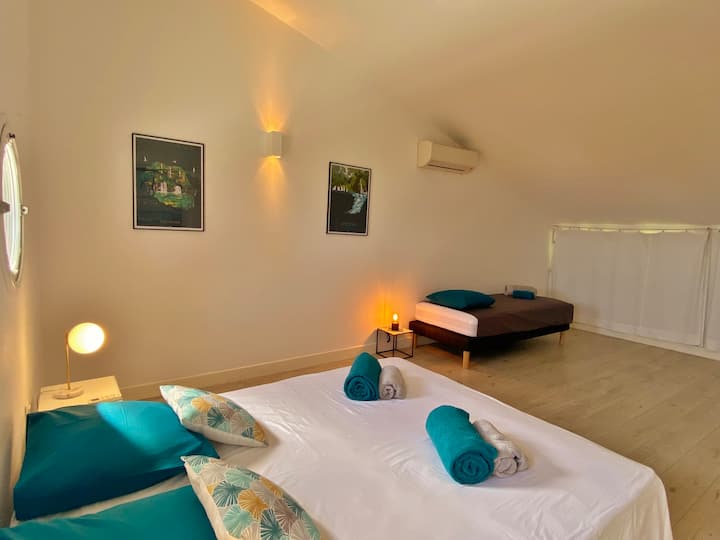 ห้องนอน #3 เครื่องปรับอากาศพร้อมเตียง 160 x 200 และเตียง 90 x 200