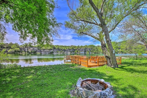 The Nueces Oasis - Private River Access!