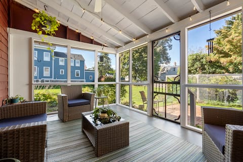 1824 Robert Manning Place|Historic Salem|Parking