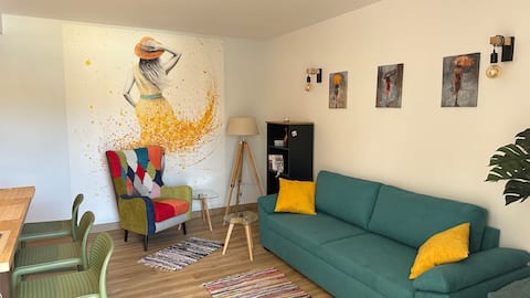 Top Airbnb: Air-Conditioned, Remarkably Beautiful Apartment en Arona