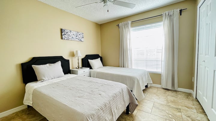 غرفة النوم 1