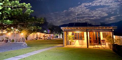 Private Resort - One Beach Villa plus Cabin
