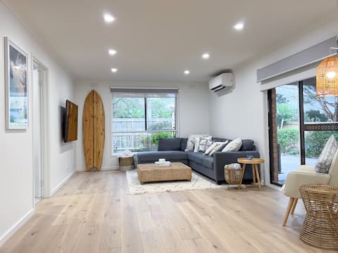 Top performing Airbnb: Dromana Retreat | 4BR Home Near Beach & Wineries in Melbourne