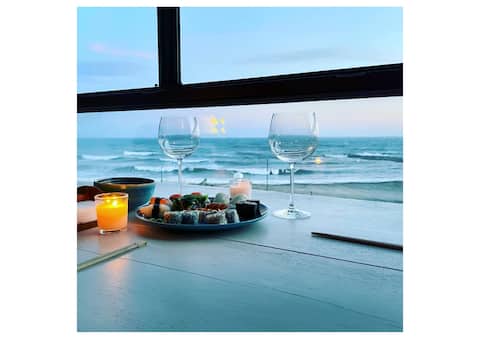 First line of Playa de Martina