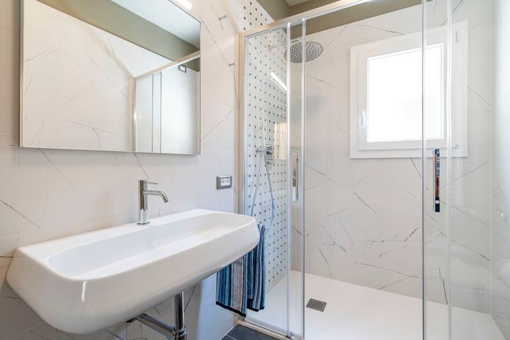 Ca dei Zoti 2 – San Marco with luggages room gallery image 5