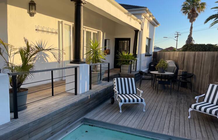 Perfect House in Sea Point gallery image 3